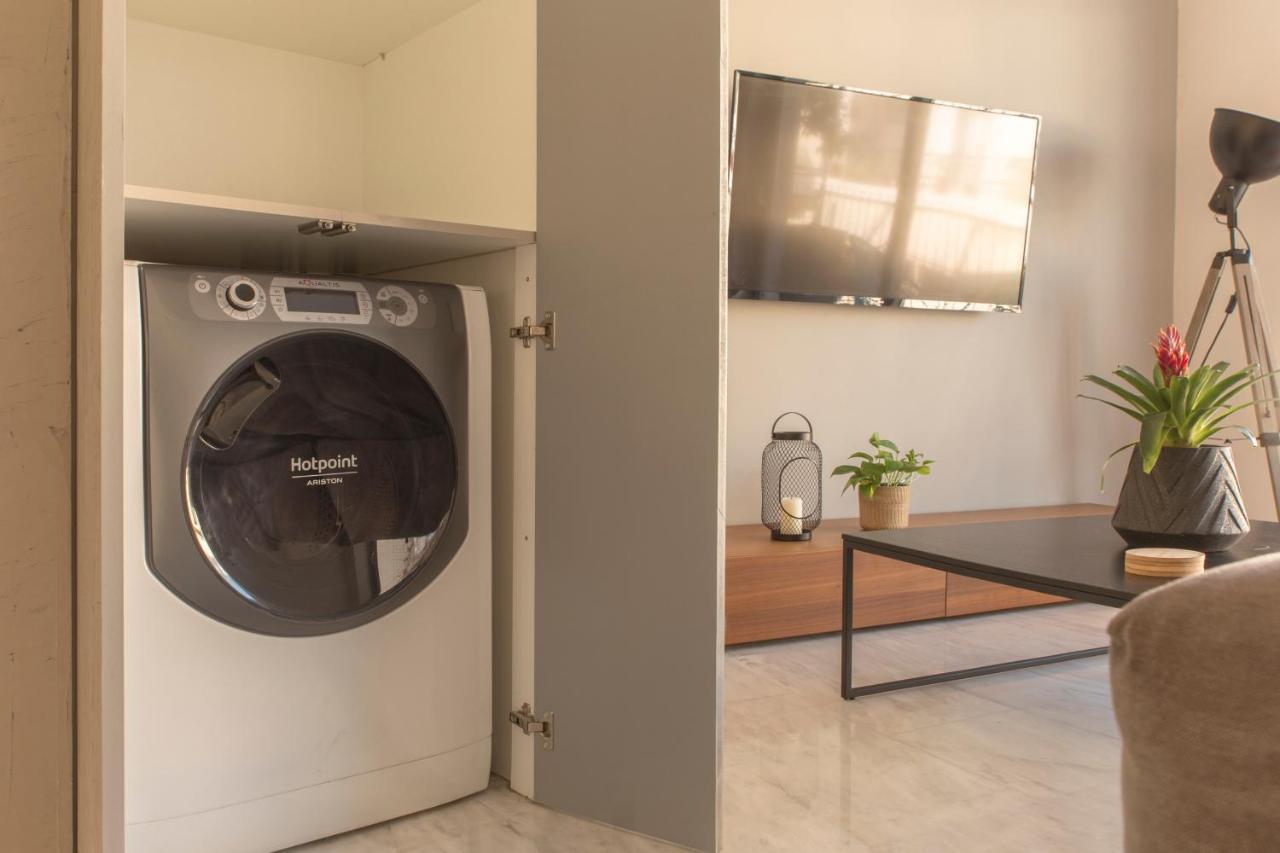 Luxury Apt With Parking-Living Stone Silver Athens Exterior photo
